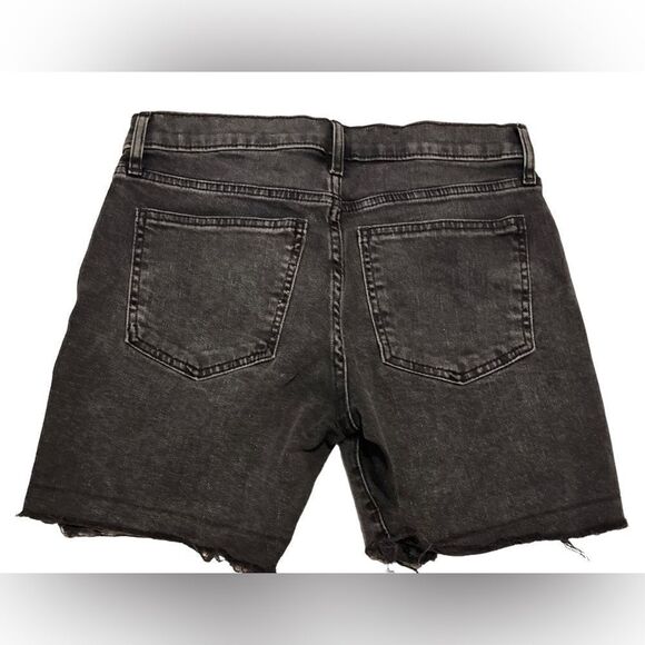 GAP Black Raw Hem Jean shorts - Picture 3 of 4